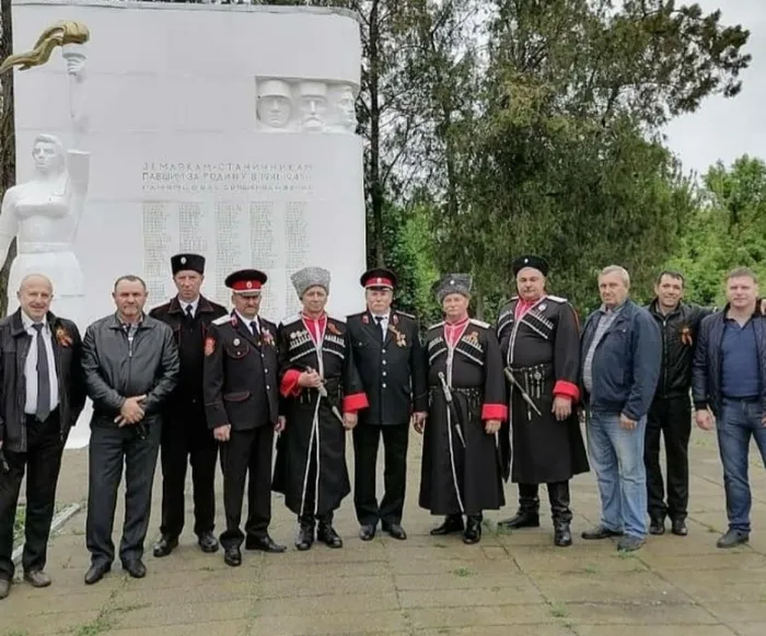 09.09.2021г.  возложение цветов и венков